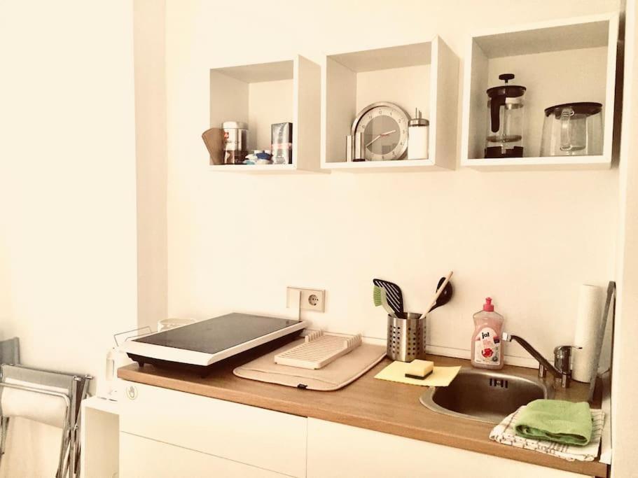 ברלין Ground Floor In Villa In Charlottenburg Garden View מראה חיצוני תמונה